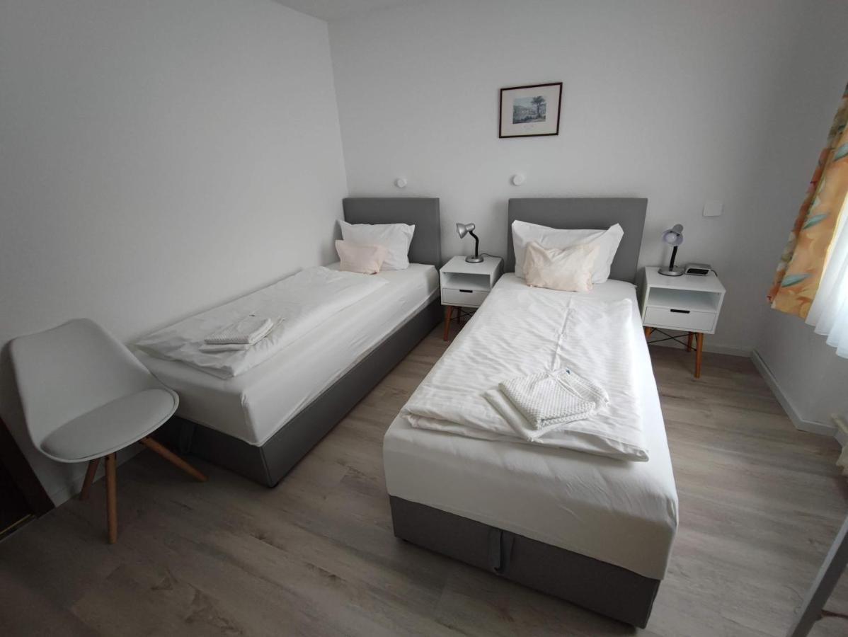 Hotel Schiff Rastatt Quarto foto